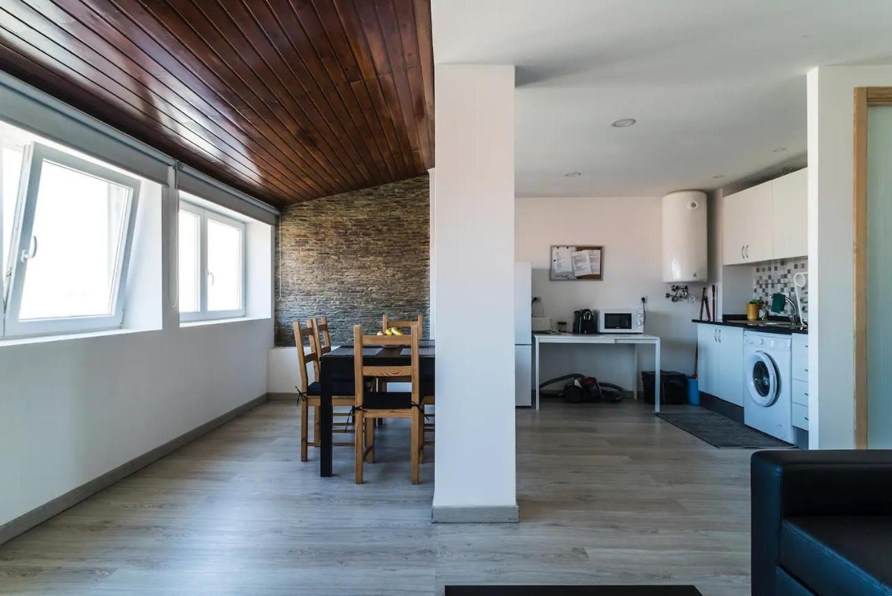 Encantador Apartamento A Frente Da Praia Do Sunset 菲盖拉-达福什 外观 照片